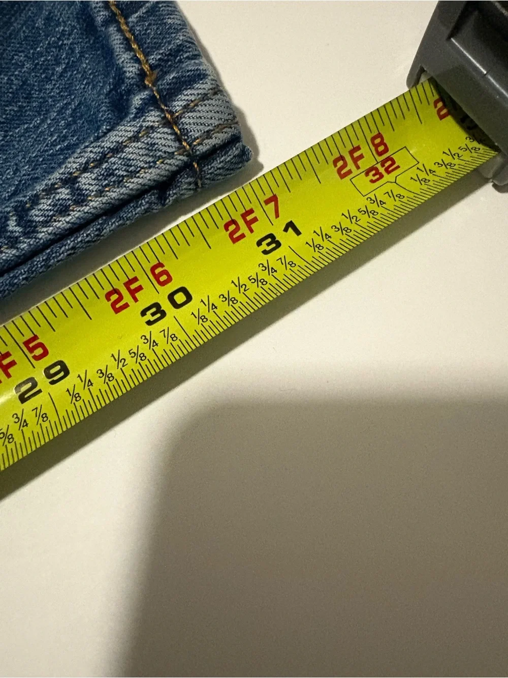 Levi’s 511 Slim Fit Medium Wash Jeans Men’s Size 32x34